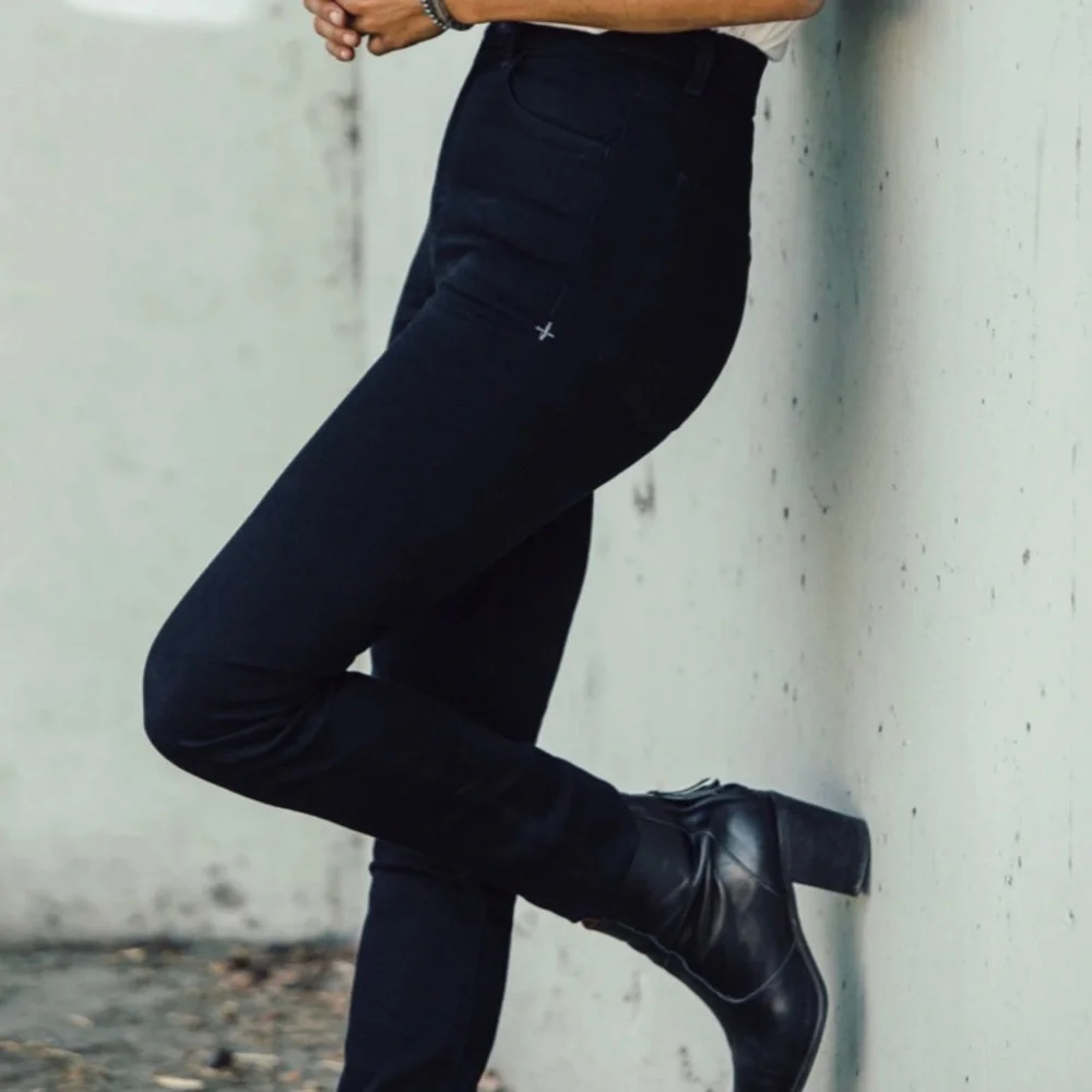 Imogene + Willie Elizabeth Jeans - Size 26 - Picture 2 of 8